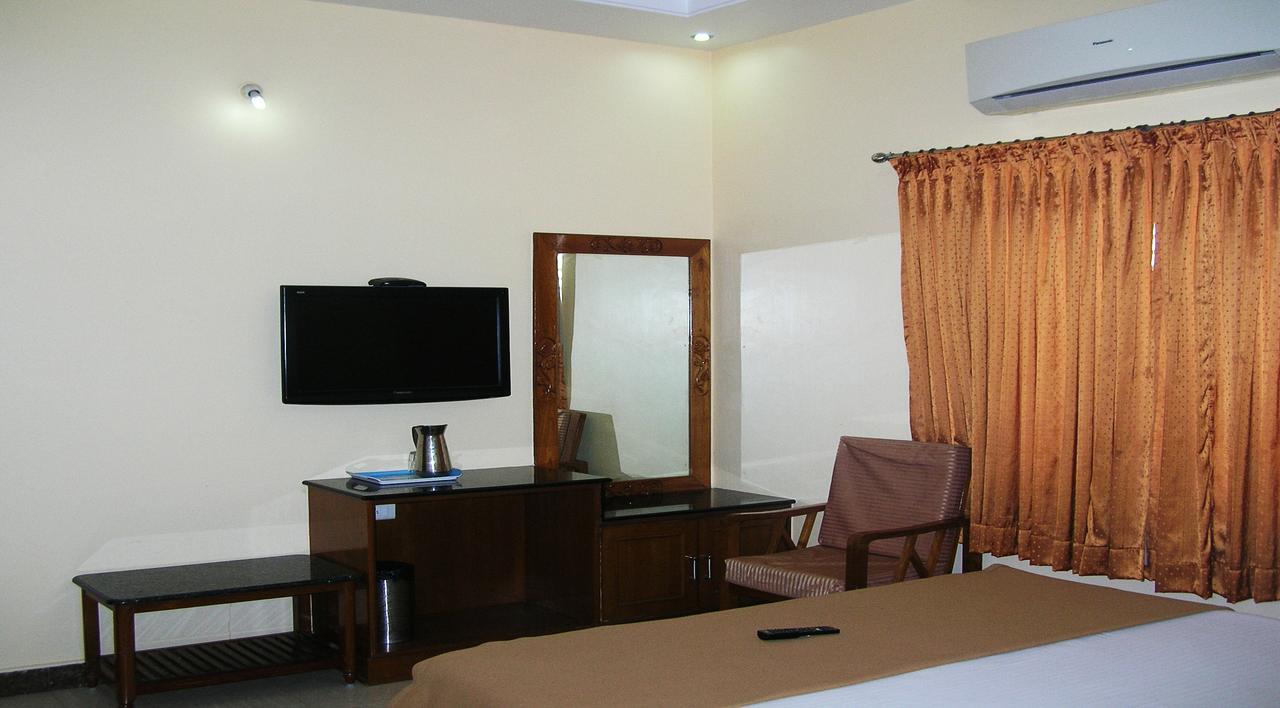 Hotel Athidhi Residency Tirupati Exterior foto