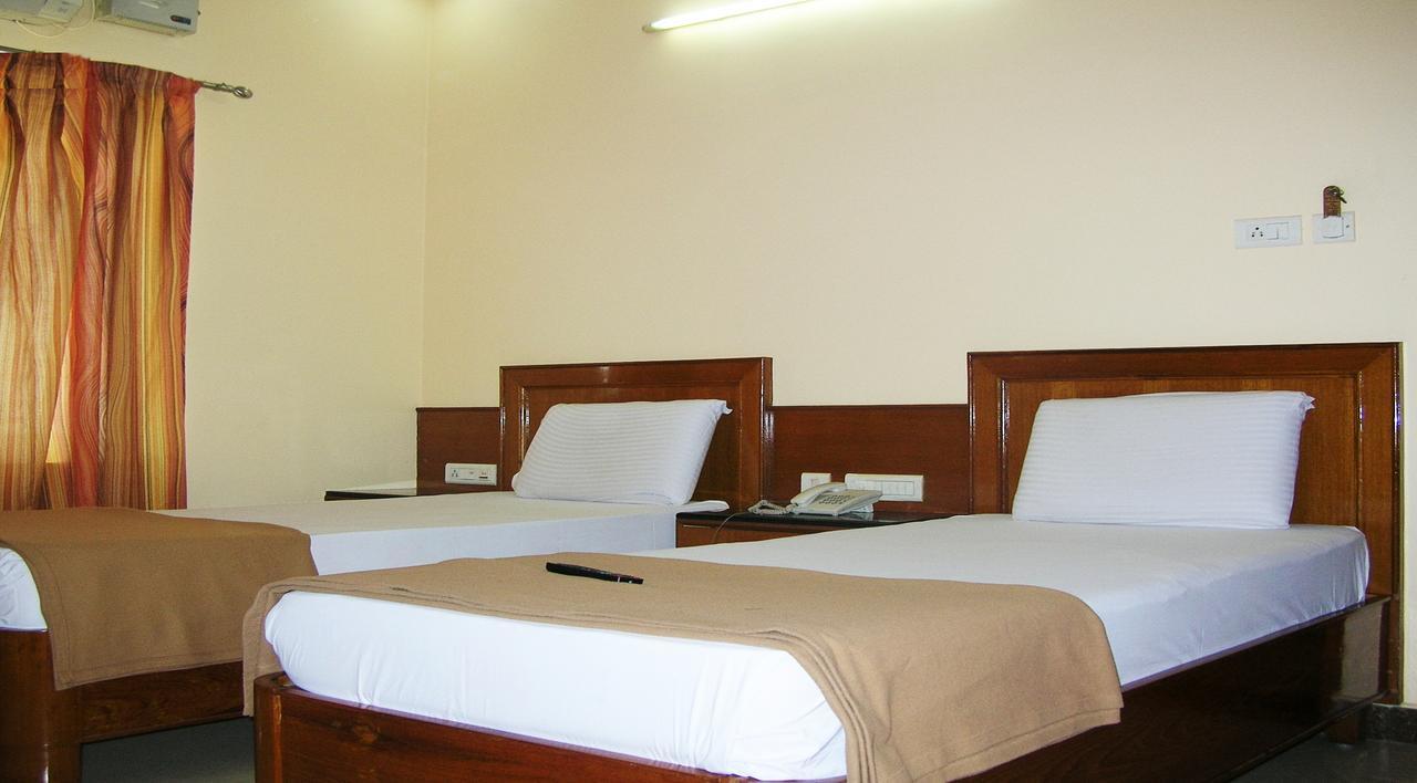 Hotel Athidhi Residency Tirupati Exterior foto